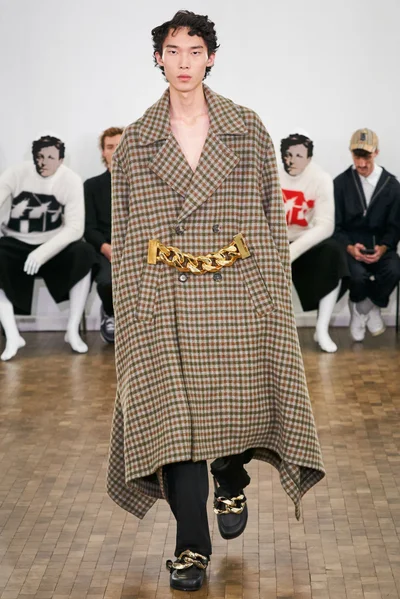 Look 4
